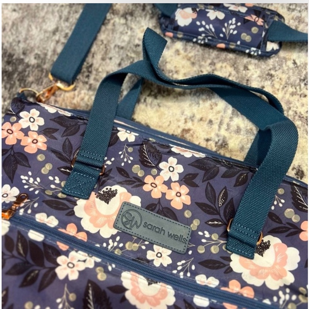 ⭐ Sarah Wells Lizzy Bag | Floral | SKU #16418 ⭐ - Picture 10 of 15